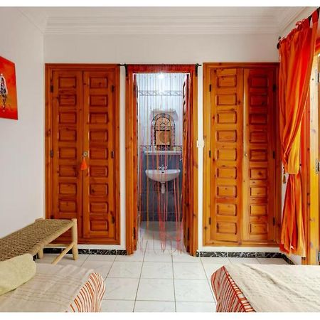Maison Riad Traditionnel Idealement Situe A Marrakech Marrakesz Zewnętrze zdjęcie