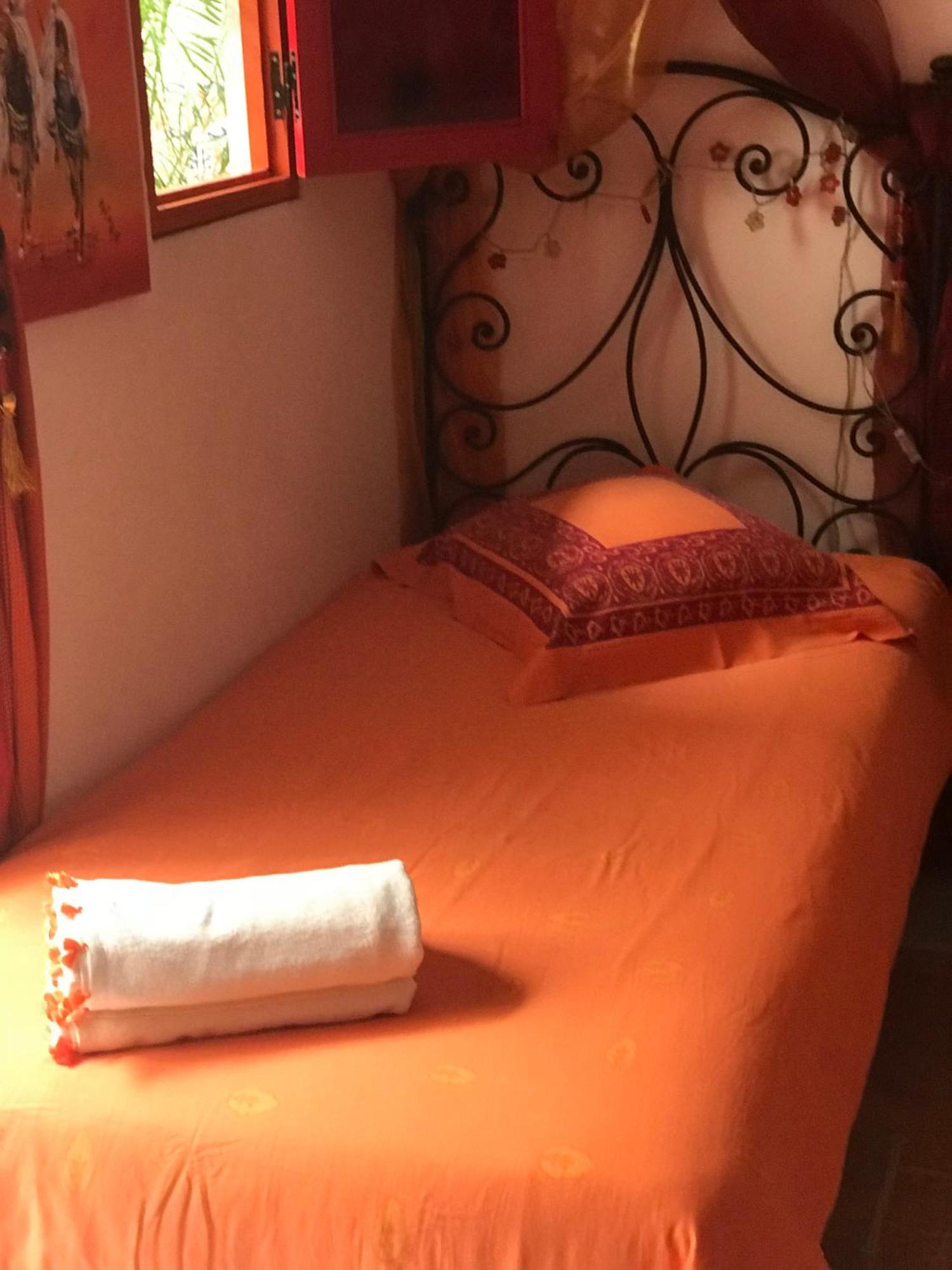 Maison Riad Traditionnel Idealement Situe A Marrakech Marrakesz Zewnętrze zdjęcie