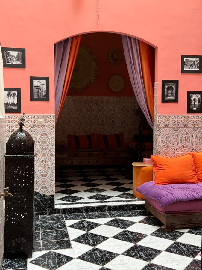 Maison Riad Traditionnel Idealement Situe A Marrakech Marrakesz Zewnętrze zdjęcie